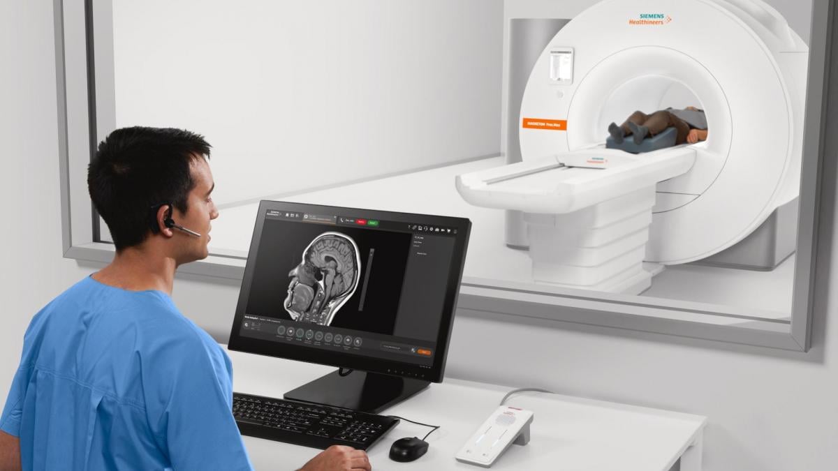 在RSNA20上，西门子推出了Free Max MRI，这是迄今为止最小的MRI系统。# RSNA # RSNA20 # RSNA2020