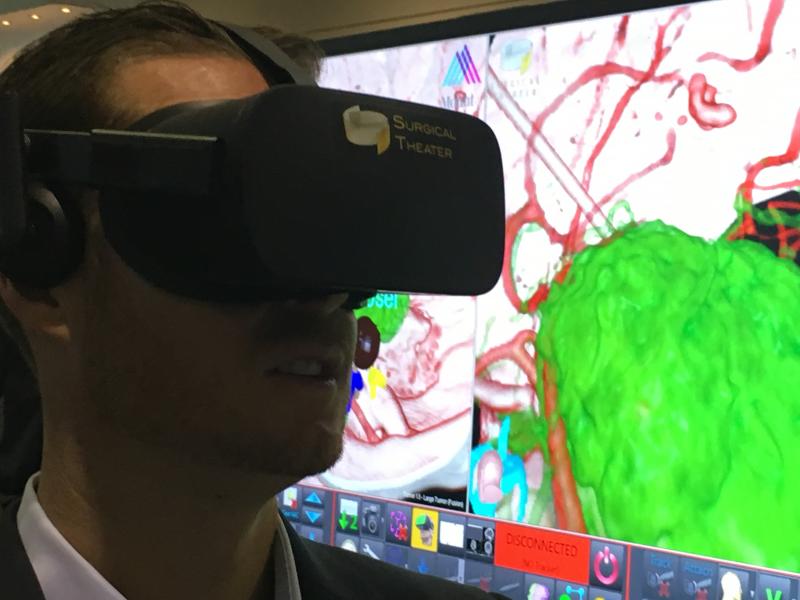 虚拟现实(VR)的演示，以帮助神经外科计划，并帮助教育患者在他们的手术过程中会发生什么。这个演示是在e+和外科手术室VR展台。