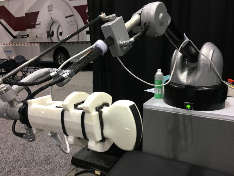 传感未来技术公司正在开发用于远程心脏超声检查的Rose机器人传感远程超声检查。
