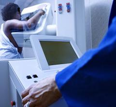 在乳房x光检查显示异常后，黑人女性往往会延迟进行活组织检查。